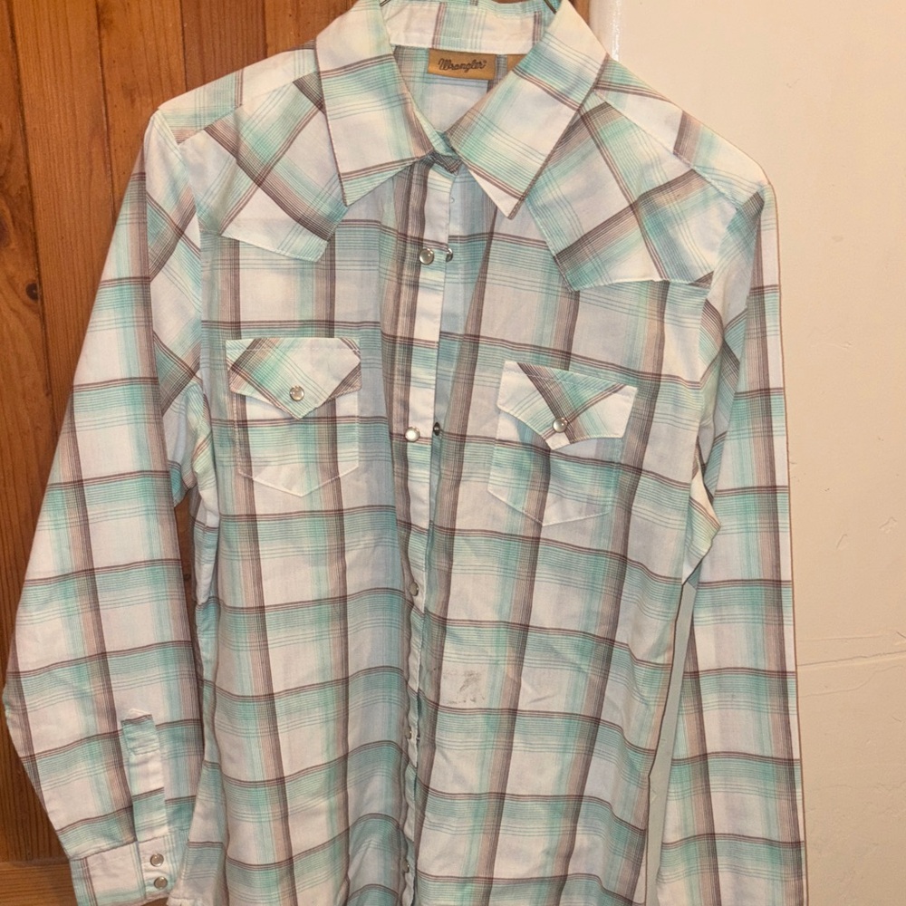 Wrangler Women’s Aqua and Brown Plaid Pearl Snap Shirt